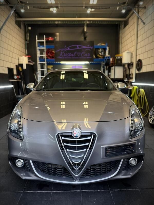 Gebraucht 2014 Alfa Romeo Giulietta Distinctive Kleinwagen | CHF 6’500 (Fairer Preis) - Bild 1/4