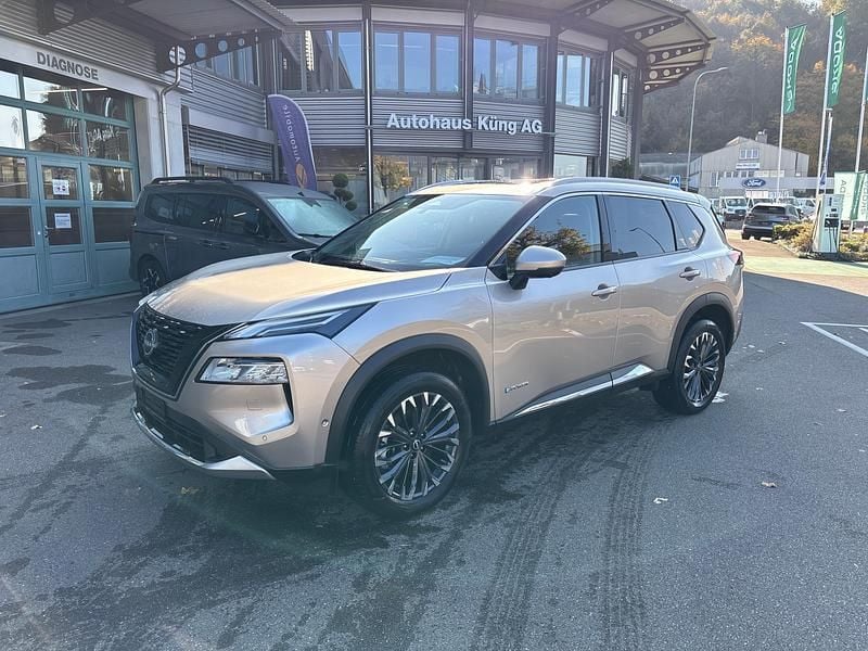 Neu Nissan X-Trail Tekna+ 158 PS (116 kW) 2025 Beige SUV