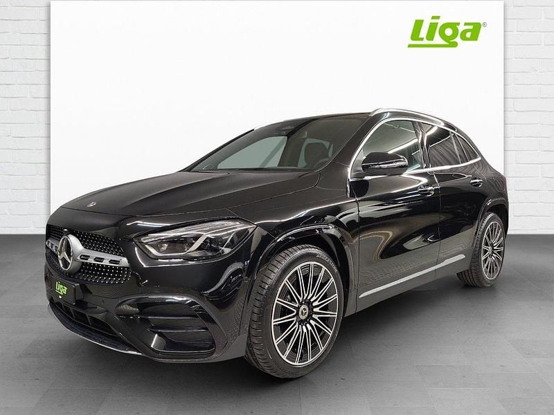 Gebraucht Mercedes GLA250 AMG line 238 PS (175 kW) 2025 SUV