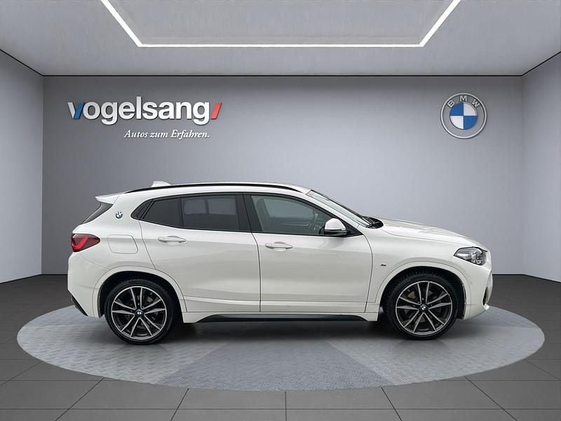 Weiss Gebraucht 2022 BMW X2 M Sport SUV | CHF 32’800 (Fairer Preis) - Bild 1/4