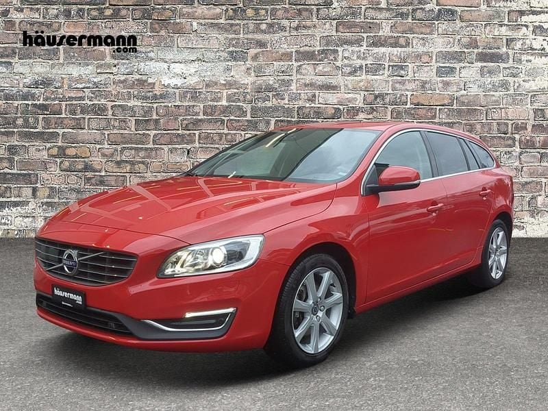Gebraucht 2017 Volvo V60 Summum Kombi | CHF 21’900 - Bild 1/4