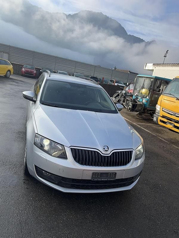Gebraucht 2013 Skoda Octavia Ambition Kombi | CHF 4’600 (Superpreis) - Bild 1/4