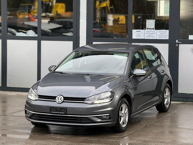 Gebraucht VW Golf Comfortline 150 PS (110 kW) 2017 Limousine