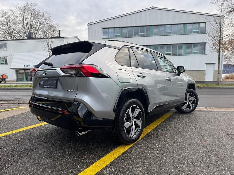 Neu Toyota RAV4 Hybrid Plus 306 PS (225 kW) 2025 SUV