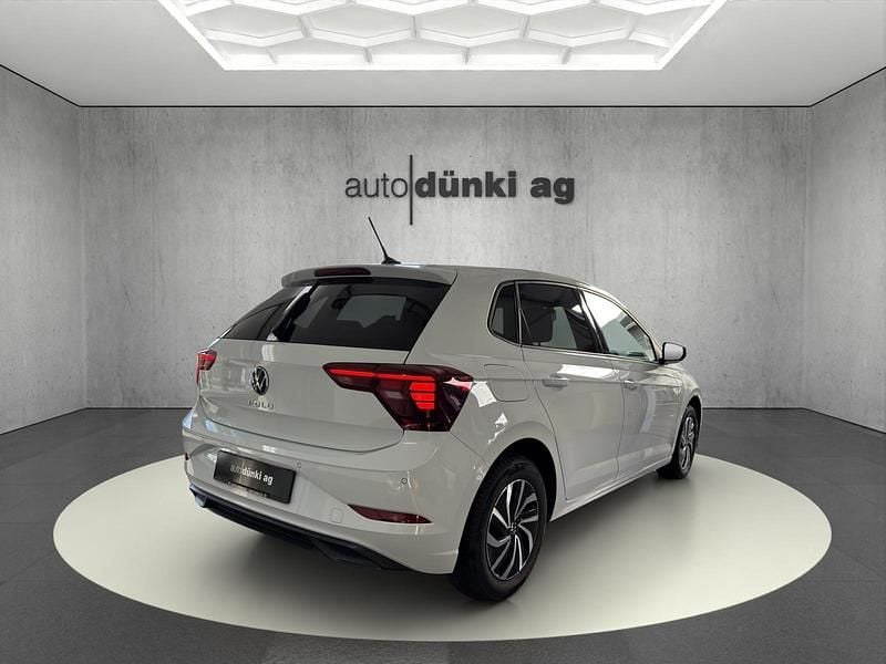 Gebraucht VW Polo Life 95 PS (69 kW) 2024 Weiss Kleinwagen