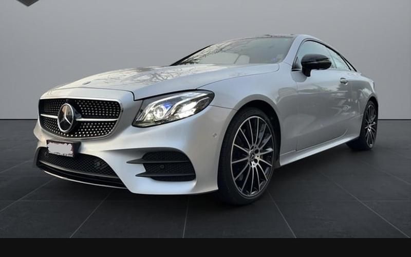 Gebraucht Mercedes E300 Avantgarde 258 PS (189 kW) 2020 Coupé