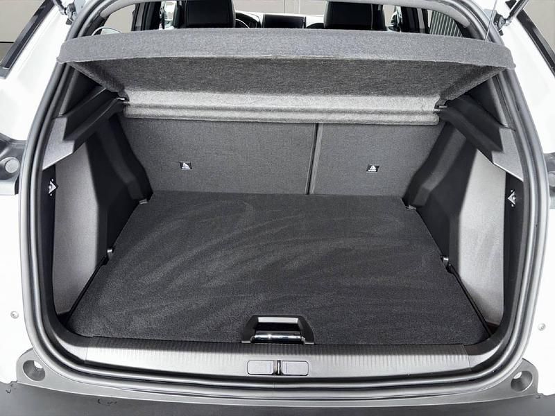 Neu Peugeot 2008 Allure Premium 145 PS (106 kW) 2025 Weiss SUV