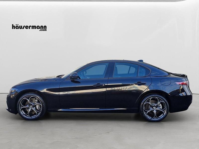 Gebraucht Alfa Romeo Giulia Sprint 280 PS (205 kW) 2024 Schwarz Limousine