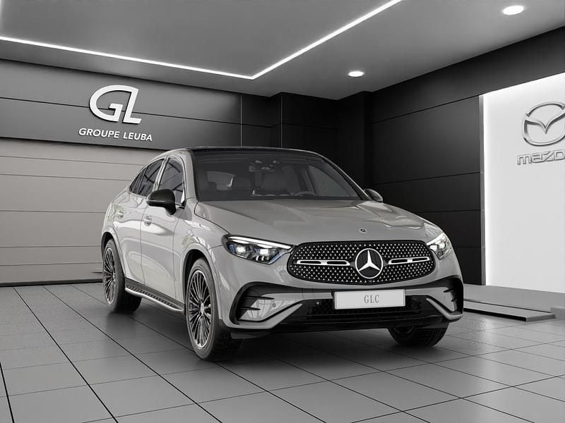 Neu Mercedes GLC400d 381 PS (280 kW) 2026 Grau Coupé