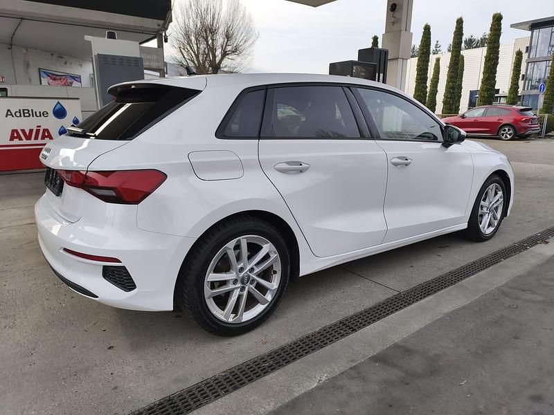 Gebraucht Audi A3 Advanced 150 PS (110 kW) 2022 Limousine