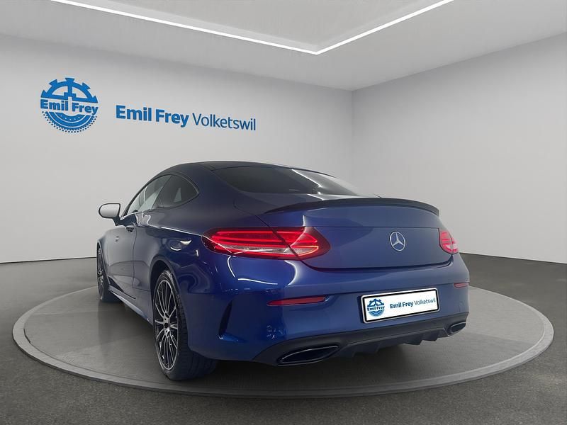 Gebraucht Mercedes C200 AMG line 197 PS (144 kW) 2022 Blau Coupé