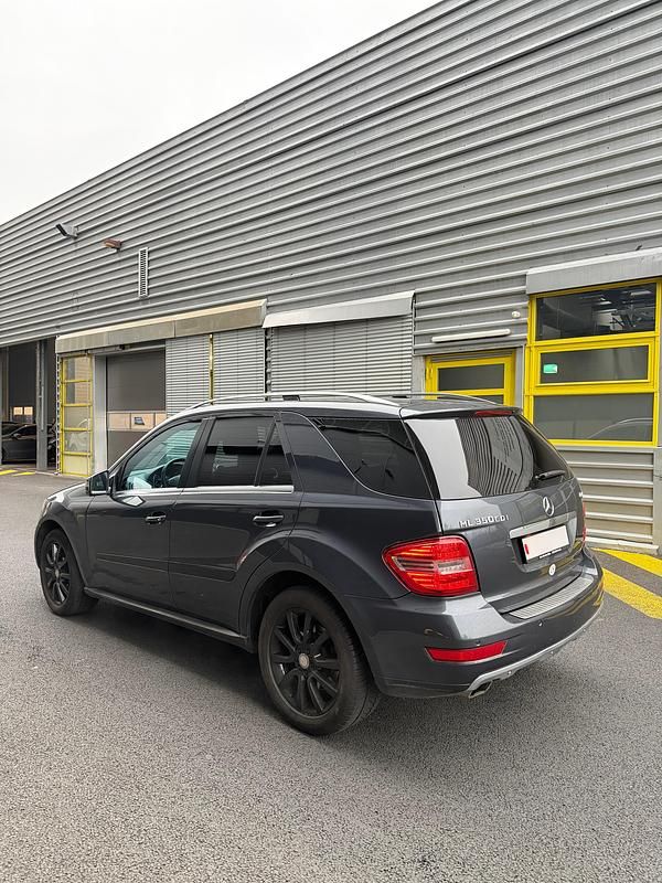 Gebraucht Mercedes ML350 231 PS (169 kW) 2011 SUV
