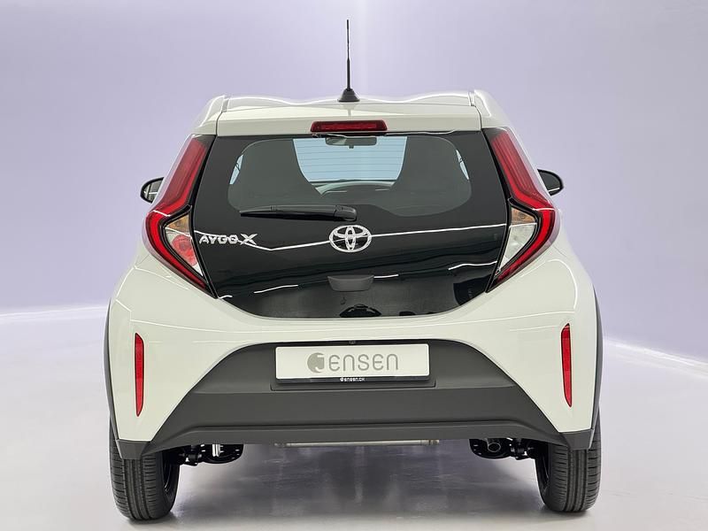 Gebraucht Toyota Aygo X Comfort 72 PS (52 kW) 2025 Weiss SUV