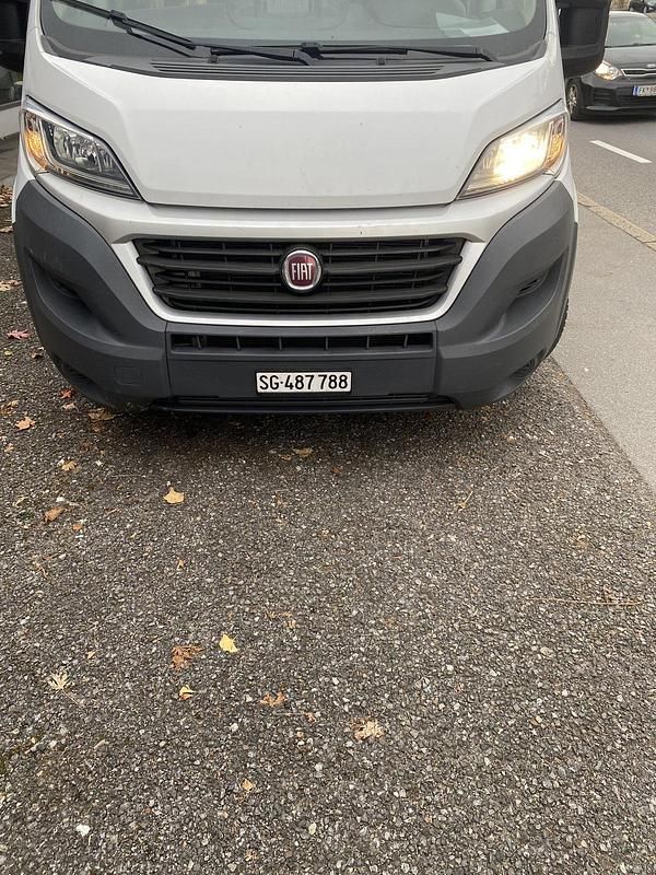 Gebraucht Fiat Ducato 15 130 PS (95 kW) 2016 Van