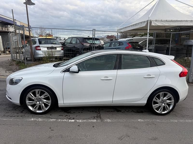 Gebraucht Volvo V40 Summum 180 PS (132 kW) 2012