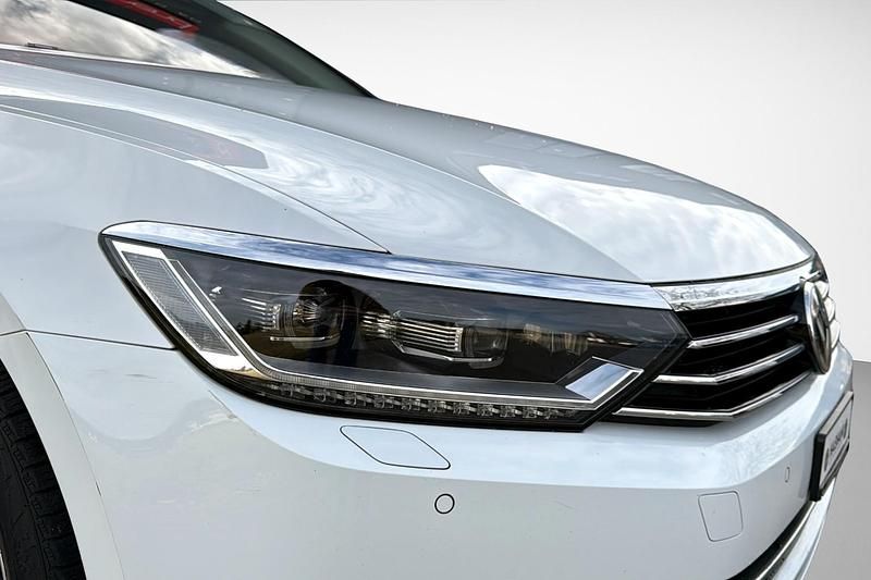 Gebraucht VW Passat Comfortline 150 PS (110 kW) 2017 Kombi