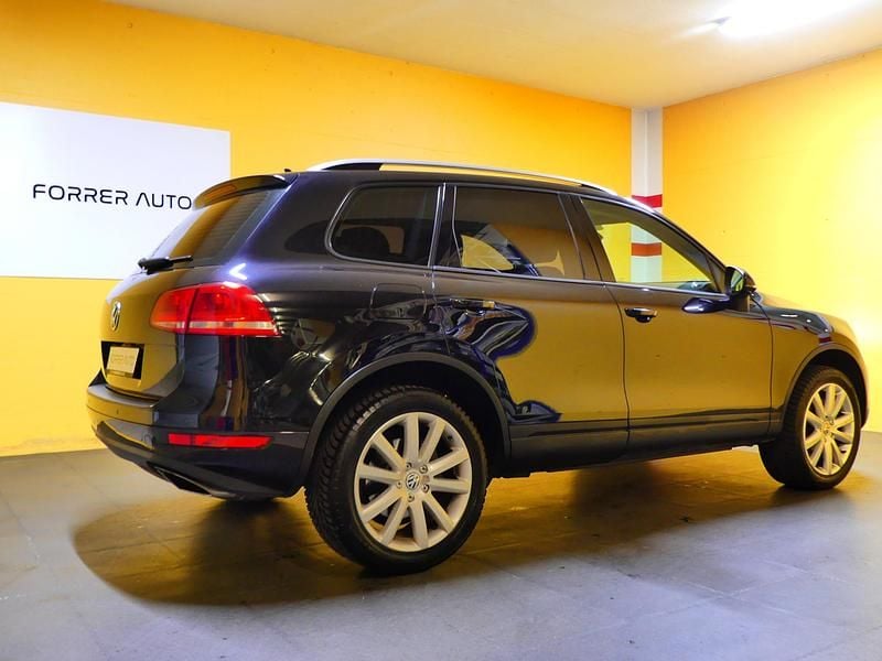 Gebraucht VW Touareg 240 PS (176 kW) 2011 SUV