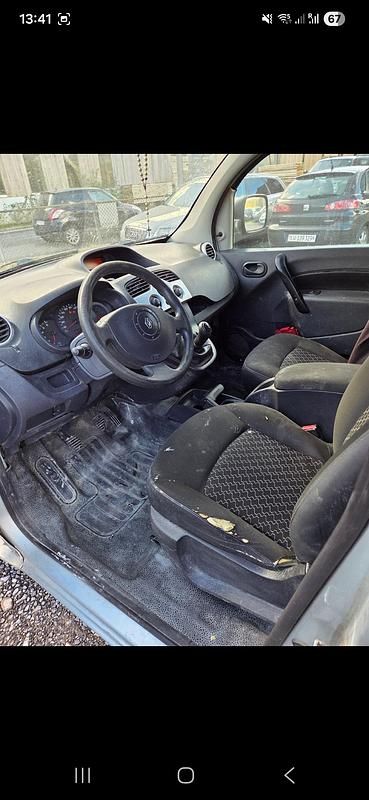 Gebraucht Renault Kangoo Happy Family 110 PS (80 kW) 2012