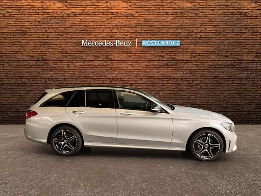 Gebraucht Mercedes C200 AMG 184 PS (135 kW) 2019 Silber Kombi