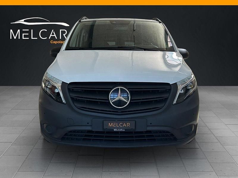 Gebraucht Mercedes Vito 190 PS (139 kW) 2022 Van