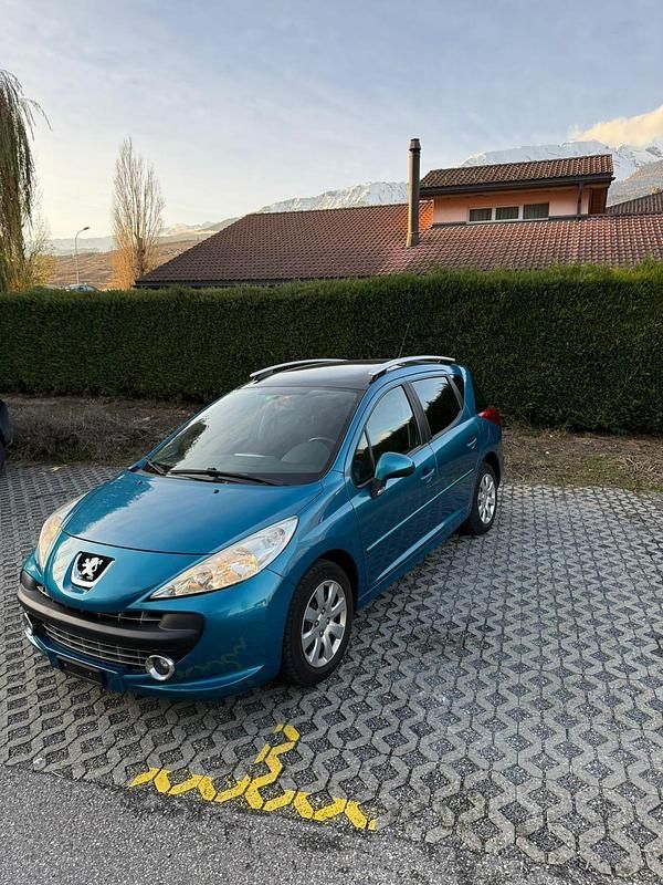 Gebraucht 2008 Peugeot 207 Kombi | CHF 3’500 (Etwas zu teuer) - Bild 1/4