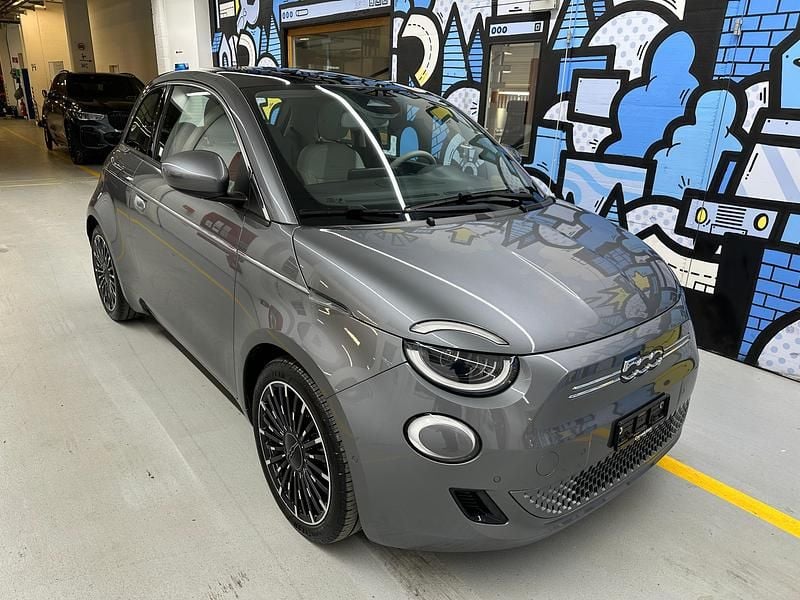 Gebraucht 2021 Fiat 500e La Prima | CHF 20’200 (Fairer Preis) - Bild 1/4