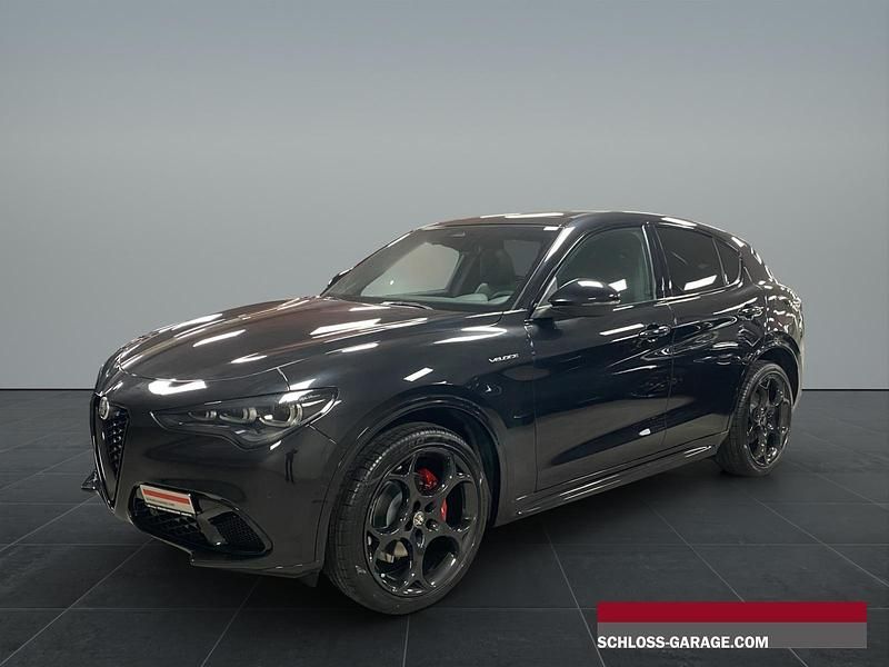 Neu Alfa Romeo Stelvio Premium 279 PS (205 kW) 2026 Schwarz SUV