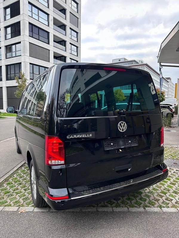 Gebraucht VW Caravelle Trendline 150 PS (110 kW) 2024 Van / Kleinbus
