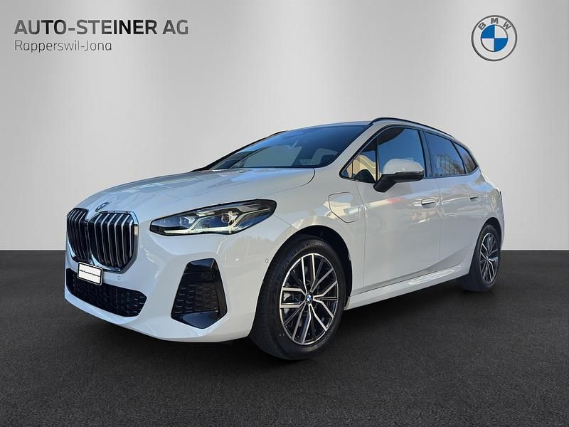 Neu BMW 230e Active Tourer M Sport 326 PS (239 kW) 2025 Van / Kleinbus