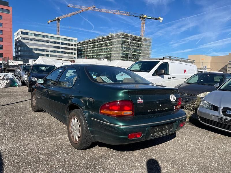 Gebraucht Chrysler Stratus 163 PS (119 kW) 1998