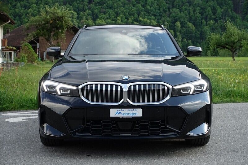 Gebraucht BMW 330 M Sport 245 PS (180 kW) 2024 Kombi
