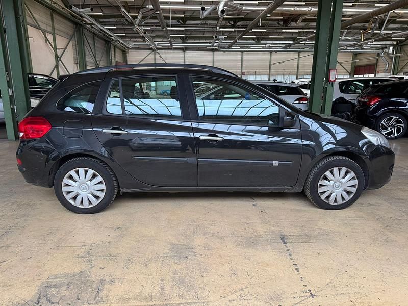 Gebraucht Renault Clio II Expression 86 PS (63 kW) 2010