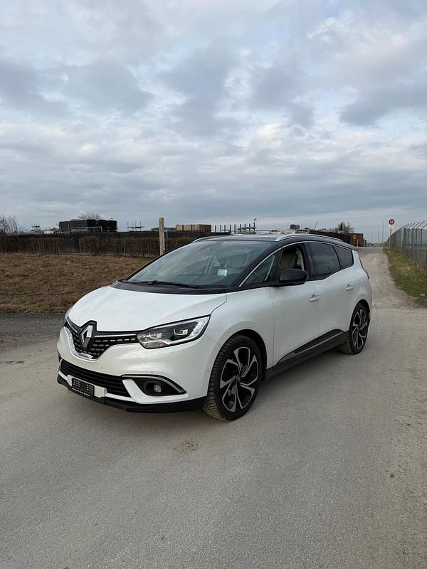Gebraucht Renault Grand Scénic IV Initiale Paris 160 PS (117 kW) 2017 Van / Kleinbus