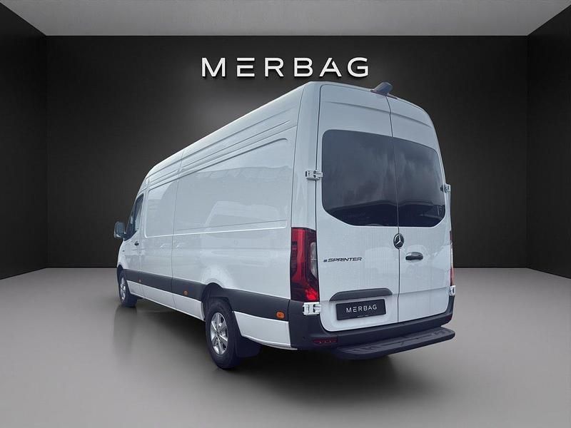 Neu Mercedes E-Sprinter 109 kW (149 PS) 2025 Van