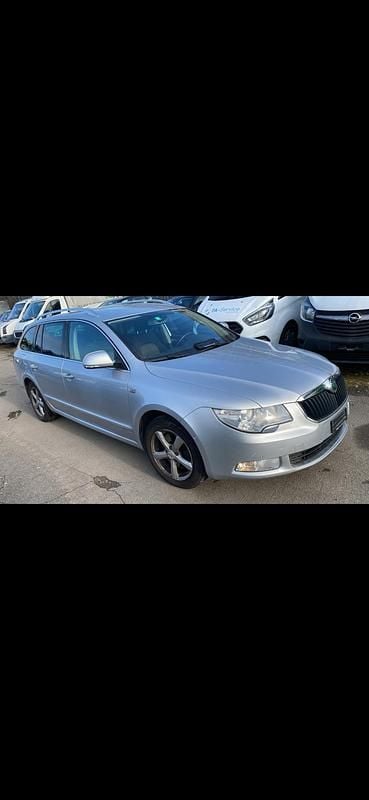Gebraucht 2013 Skoda Superb Ambition Kombi | CHF 4’800 (Fairer Preis) - Bild 1/4