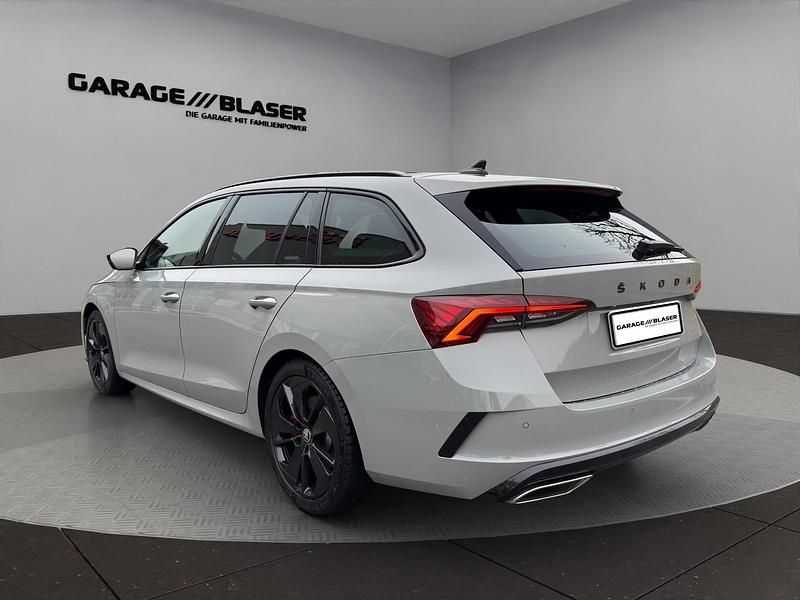 Gebraucht Skoda Octavia RS 245 PS (180 kW) 2021 Grau Kombi