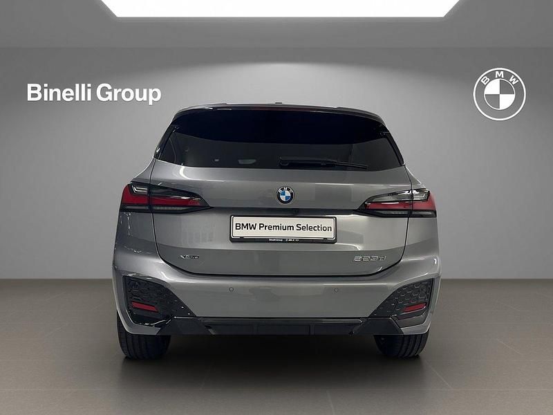 Gebraucht BMW 223 Active Tourer Comfort Edition 211 PS (155 kW) 2023 Grau Van / Kleinbus