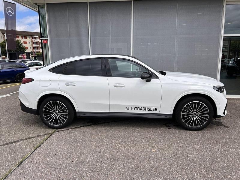 Gebraucht Mercedes GLC300 313 PS (230 kW) 2024 Coupé