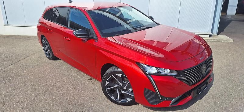 Gebraucht Peugeot 308 SW Allure 136 PS (100 kW) 2024 Rot Kombi