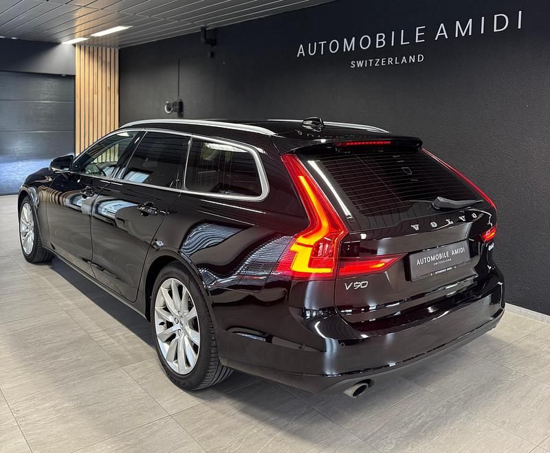 Gebraucht Volvo V90 Momentum 235 PS (172 kW) 2017 Kombi