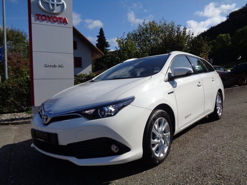 Gebraucht 2016 Toyota Auris Touring Sports Trend Kombi | CHF 21’500 (Teuer) - Bild 1/4