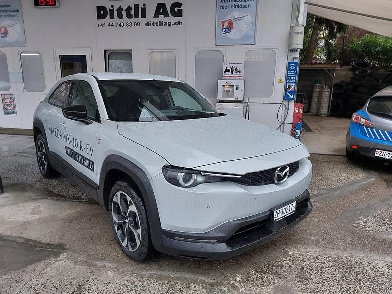 Grau Gebraucht 2023 Mazda MX30 Ad'Vantage SUV | CHF 33’800 - Bild 1/4