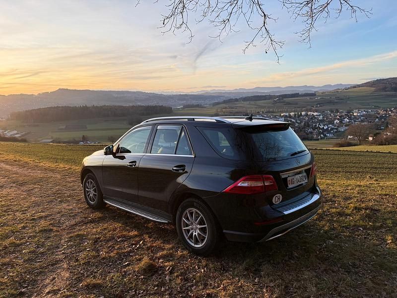 Gebraucht Mercedes ML350 258 PS (189 kW) 2013 SUV