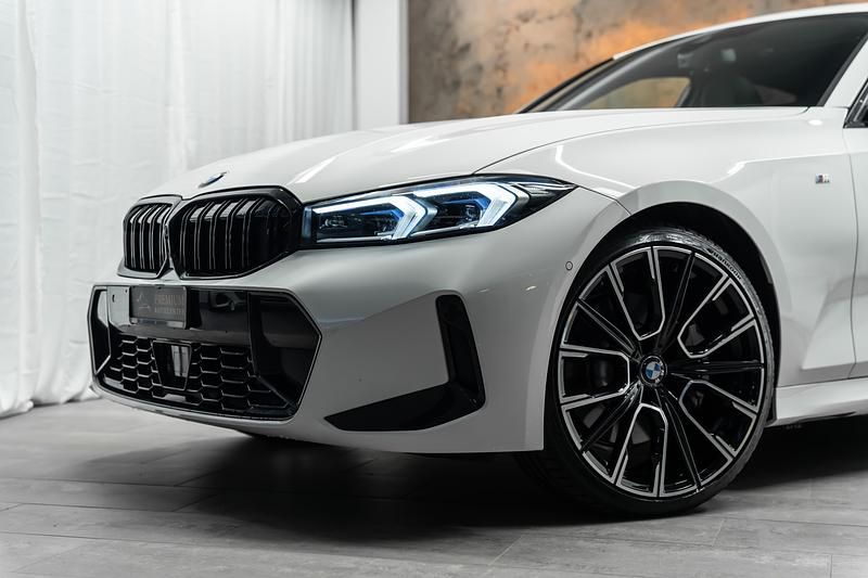 Gebraucht BMW 330 M Sport 245 PS (180 kW) 2025