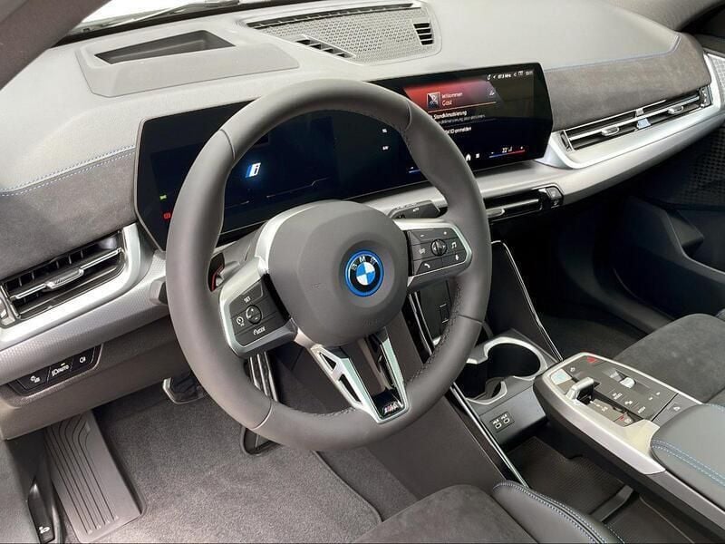 Gebraucht BMW iX2 M Sport 230 kW (313 PS) 2024 Weiss SUV