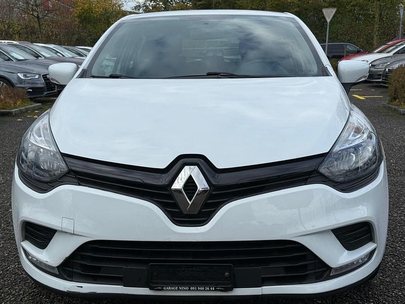 Gebraucht Renault Clio IV Life 73 PS (53 kW) 2018