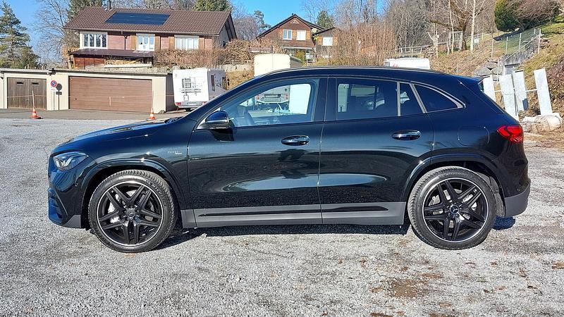 Gebraucht Mercedes GLA35 AMG AMG 306 PS (225 kW) 2025 SUV