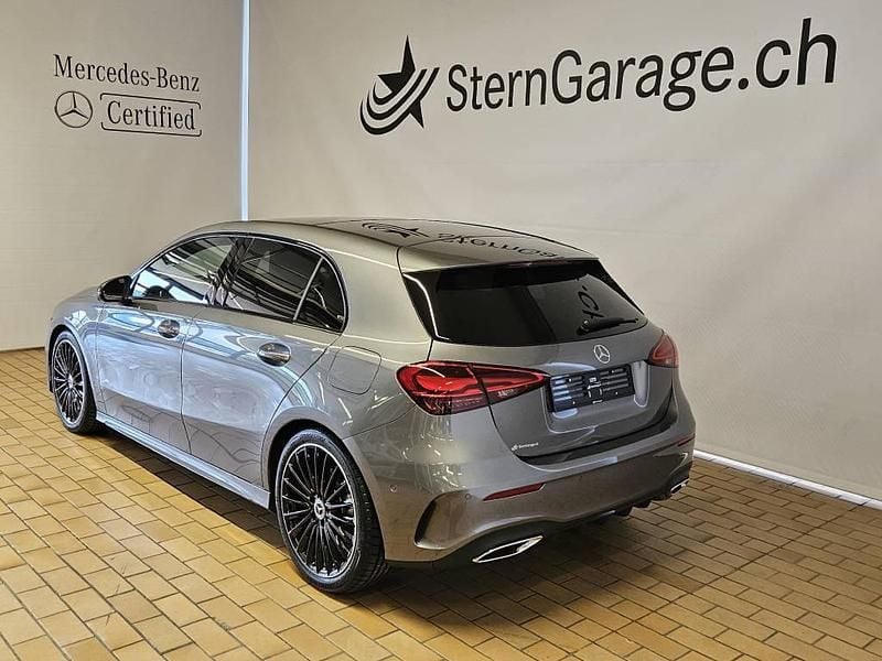 Gebraucht Mercedes A220 AMG line 190 PS (139 kW) 2025 Grau Limousine