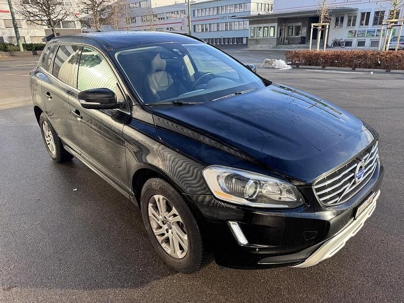 Gebraucht Volvo XC60 Summum 181 PS (133 kW) 2014 SUV