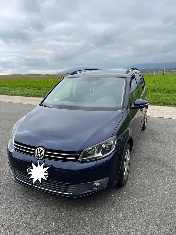 Gebraucht VW Touran Comfortline 150 PS (110 kW) 2012 Van / Kleinbus